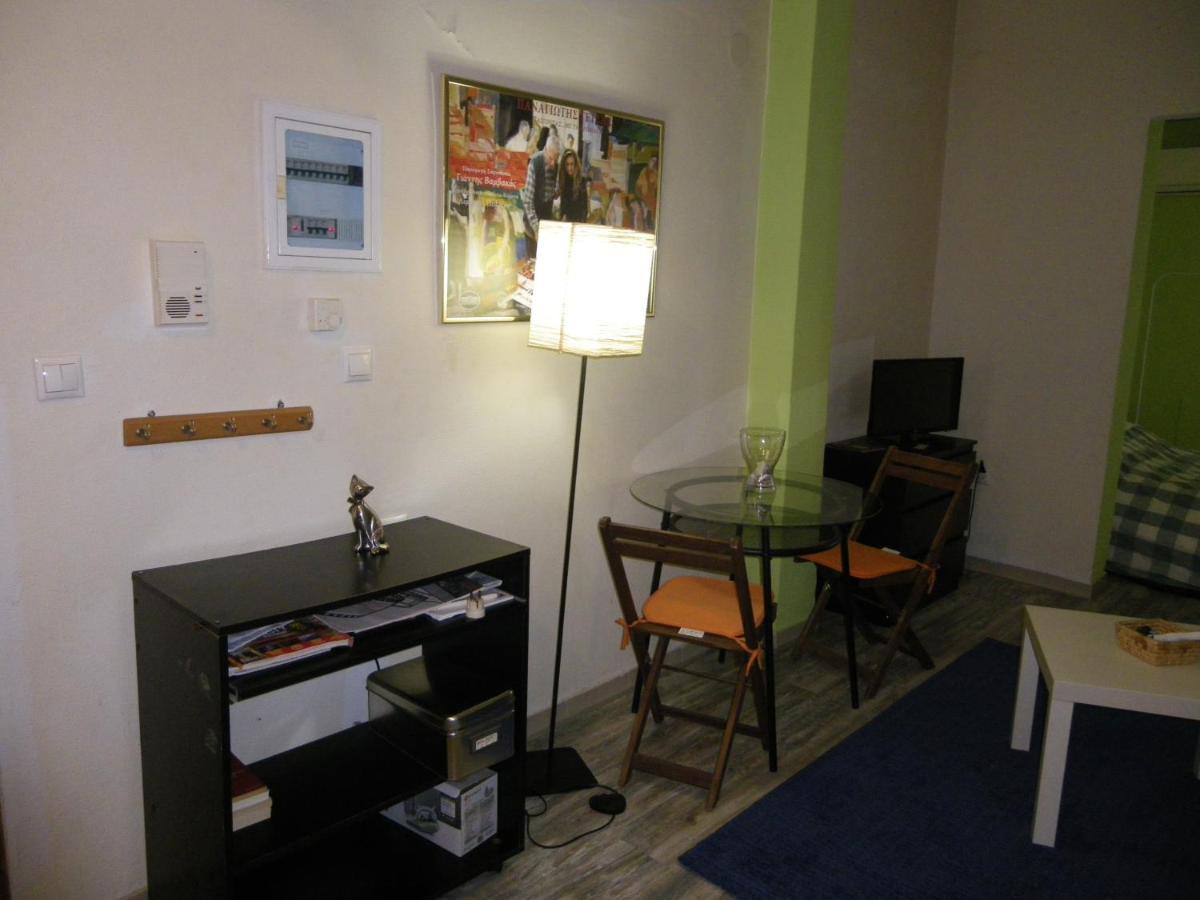 Mini Suite Neighboring The Center Thessaloniki Exterior photo