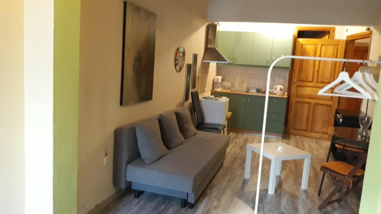 Mini Suite Neighboring The Center Thessaloniki Exterior photo